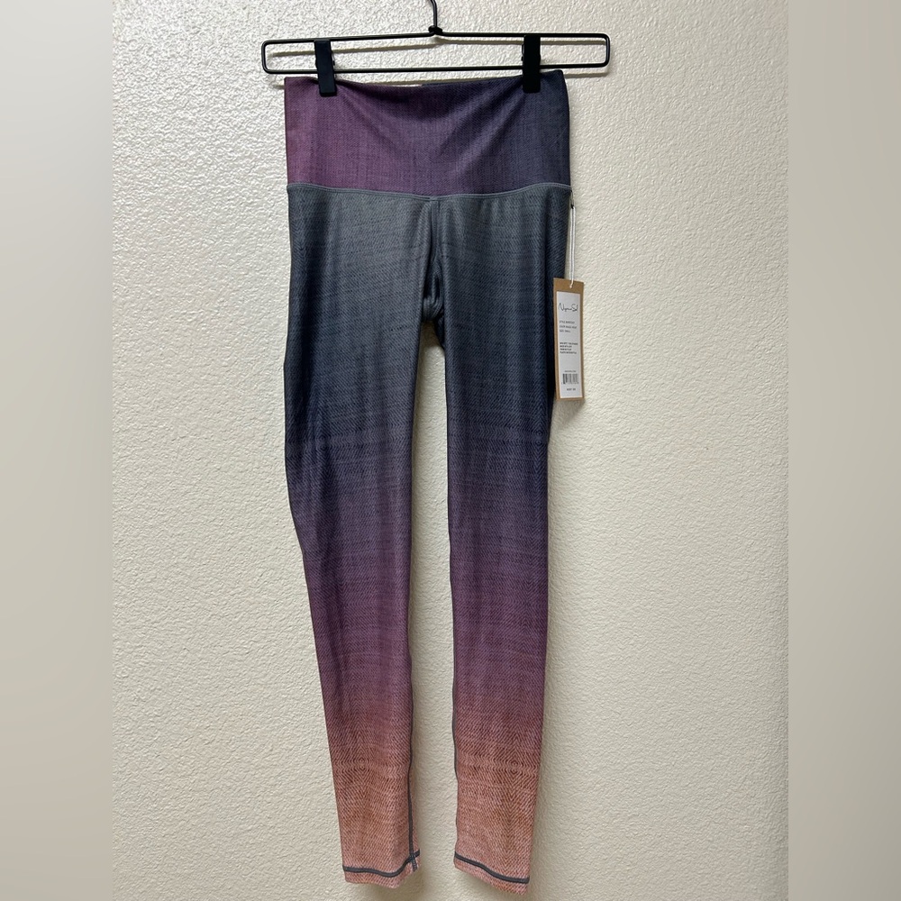 NWT Niyama Sol Magic Hour Barefoot Ombré Yoga Leggings